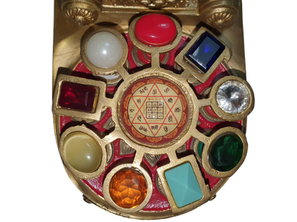Kubera Yantra (statue)